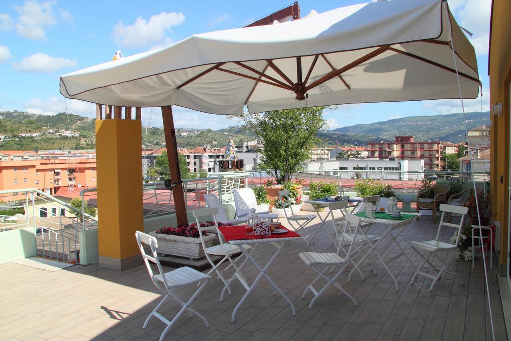 B&B I Fiori Del Mare 阿格罗波利 外观 照片