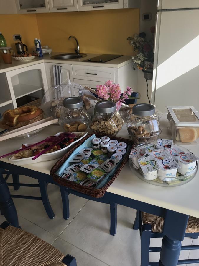 B&B I Fiori Del Mare 阿格罗波利 外观 照片