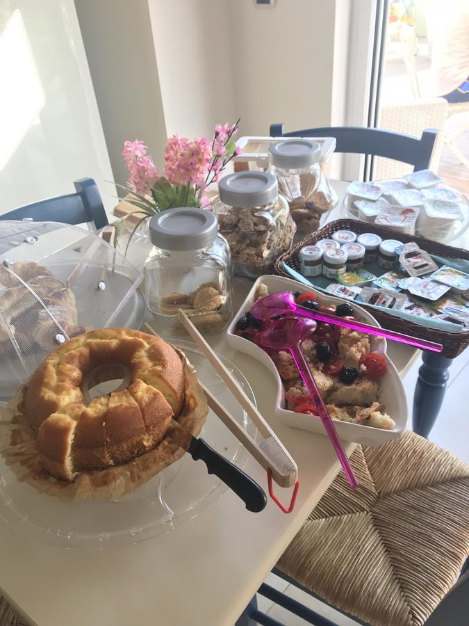 B&B I Fiori Del Mare 阿格罗波利 外观 照片