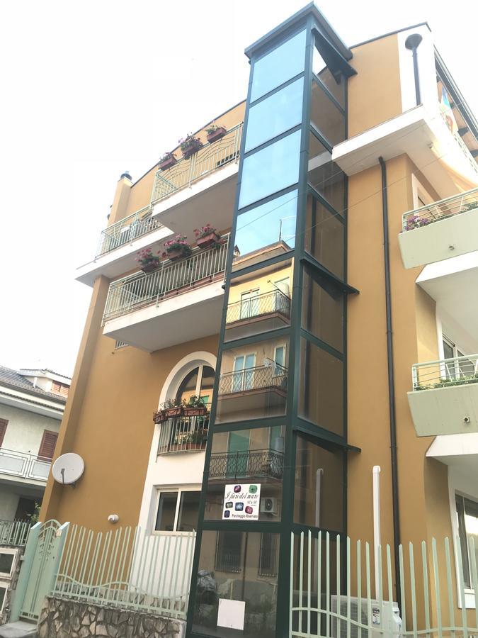 B&B I Fiori Del Mare 阿格罗波利 外观 照片